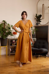 Robe en lin ocre