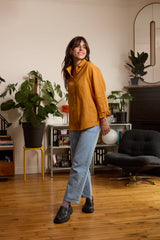 chemise en lin femme ocre