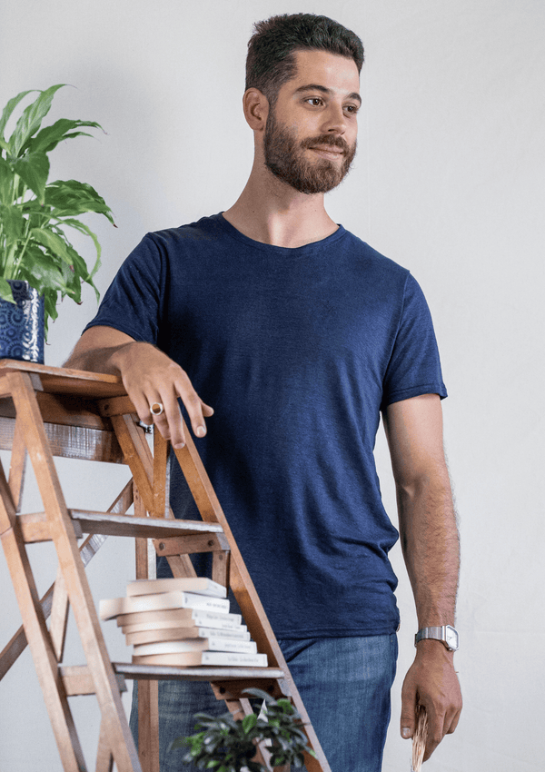 T-shirt en lin bio homme col V fabriqué en Normandie - Sao-Bio